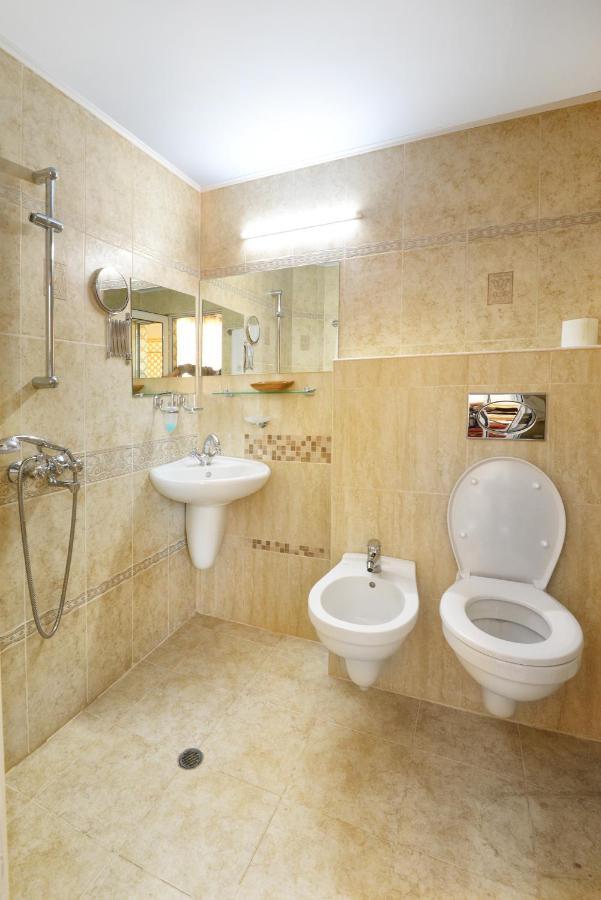 Hotel Sveti Nikola Boyana - Free Parking Sofia Cameră foto